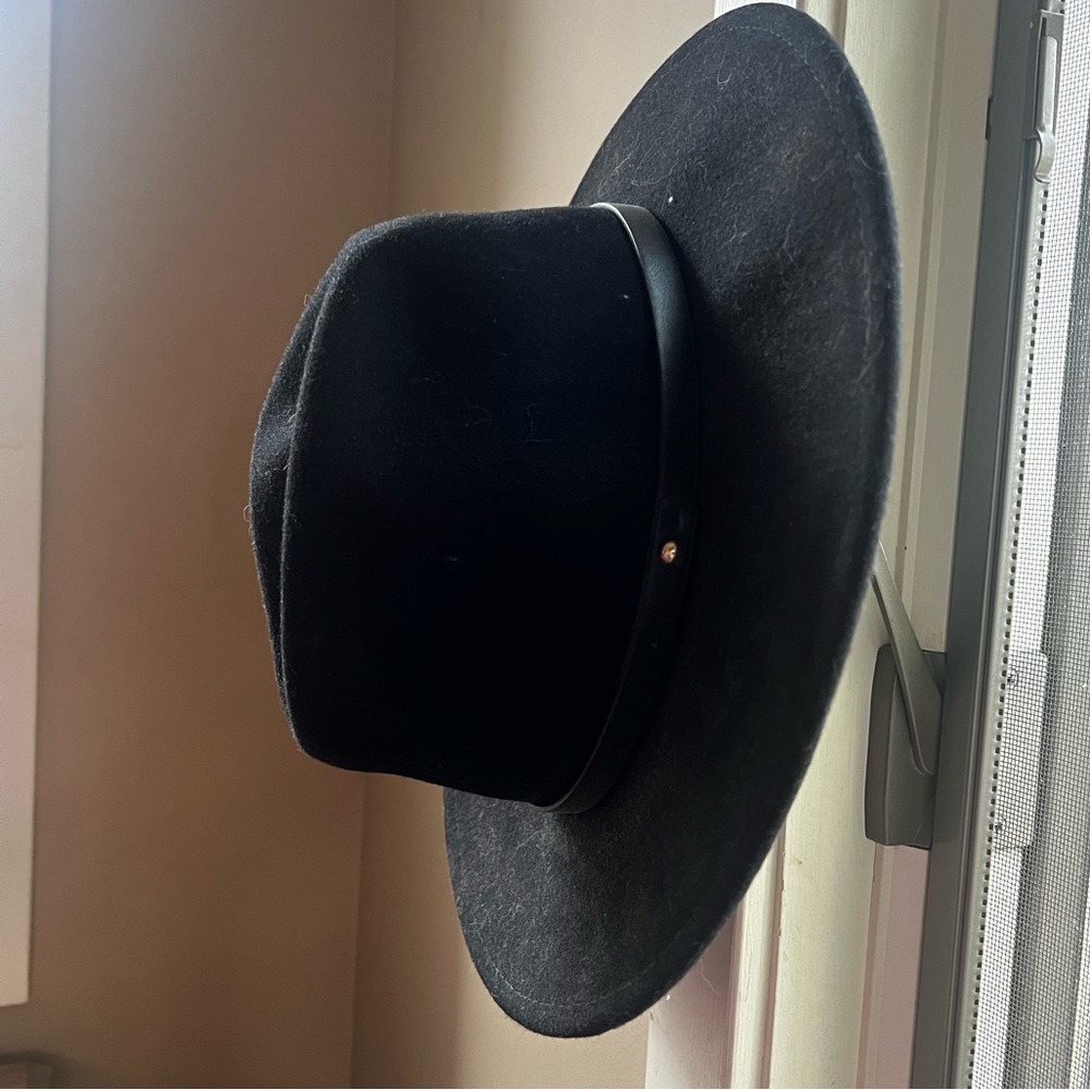 New Black wool Free-people hat